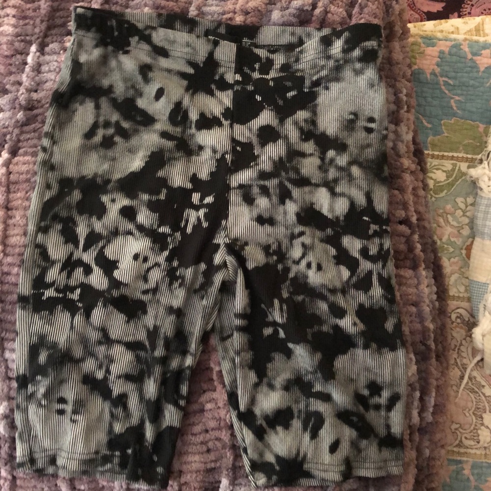 NWT tie dye biker shorts